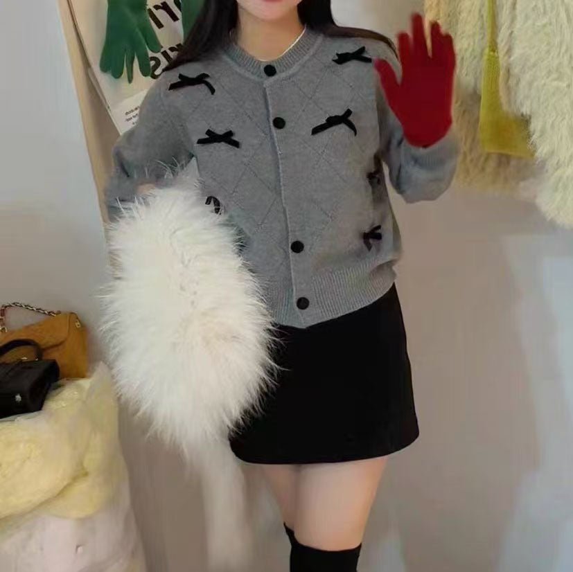 Damen Strickjacke mit dekorativen Schleifen Drune