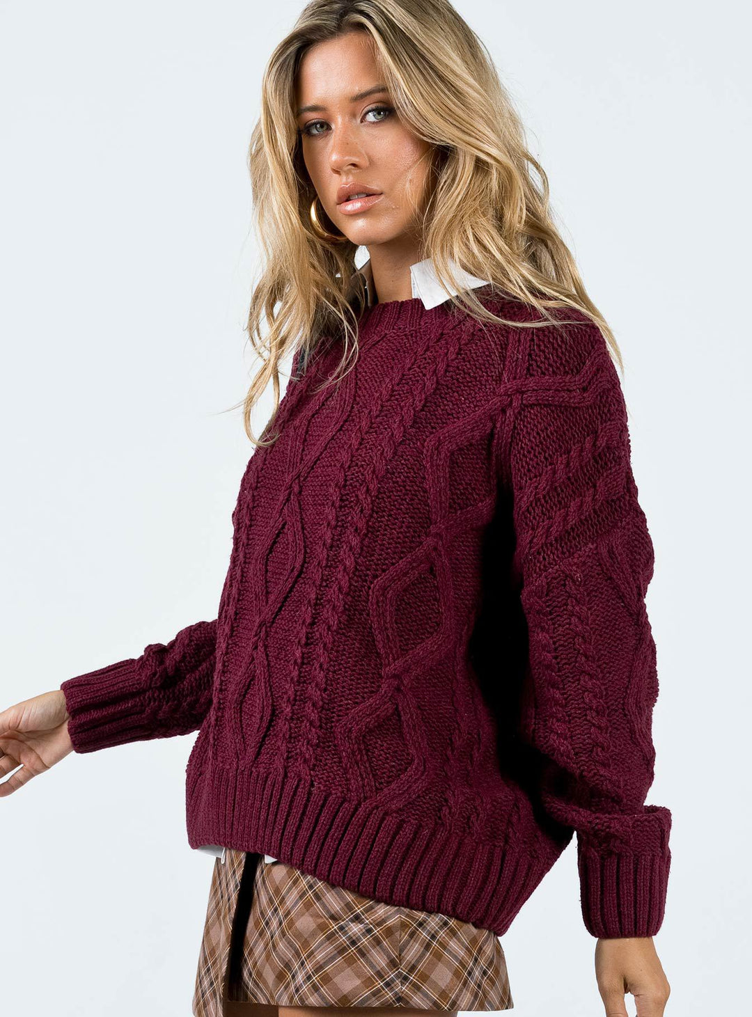 Damen Grobstrickpullover mit voluminösen Ärmeln und klassischem Zopfmuster Drune