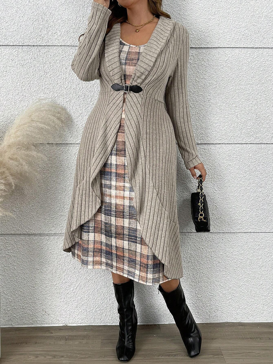 Damen Strickjacke mit asymmetrischem Saum und modischer Schnalle Drune