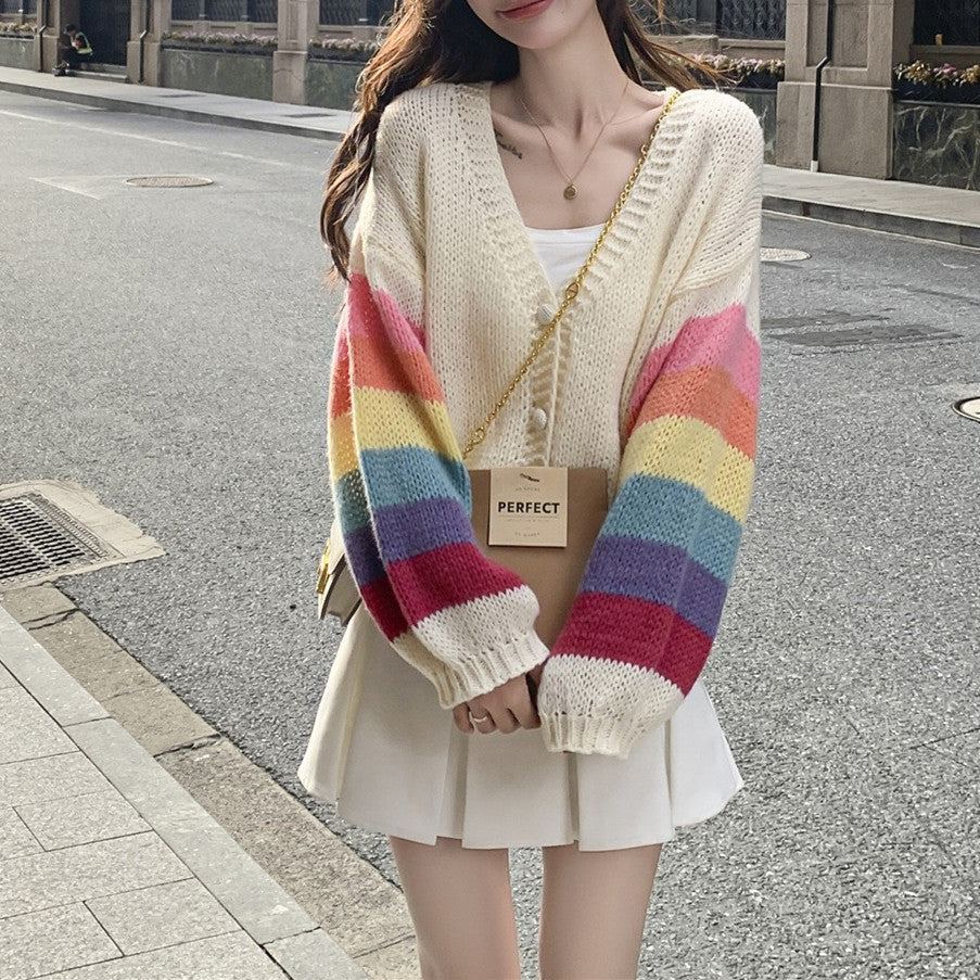 Damen Strickjacke mit bunten Armabschlüssen Drune