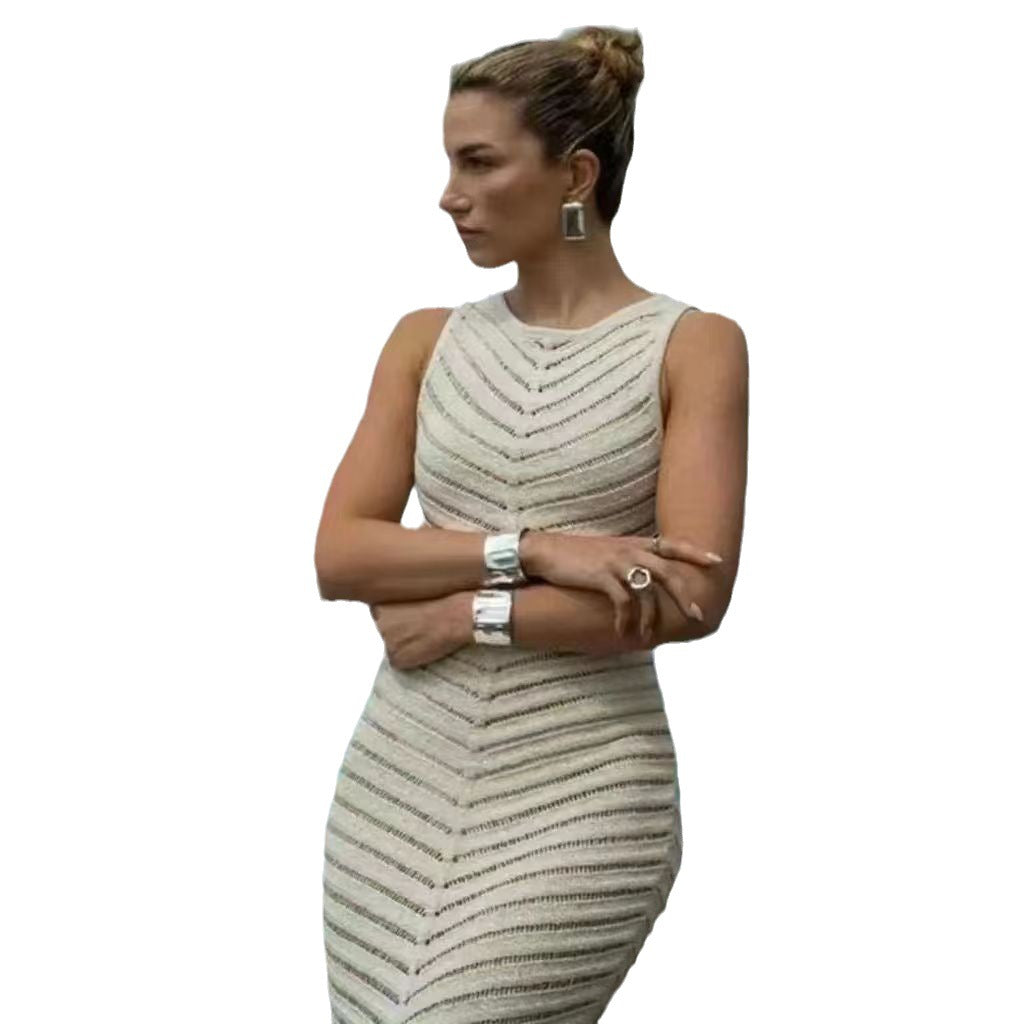 Damen Maxikleid mit elegantem Schnitt und raffinierten Rüschen Drune