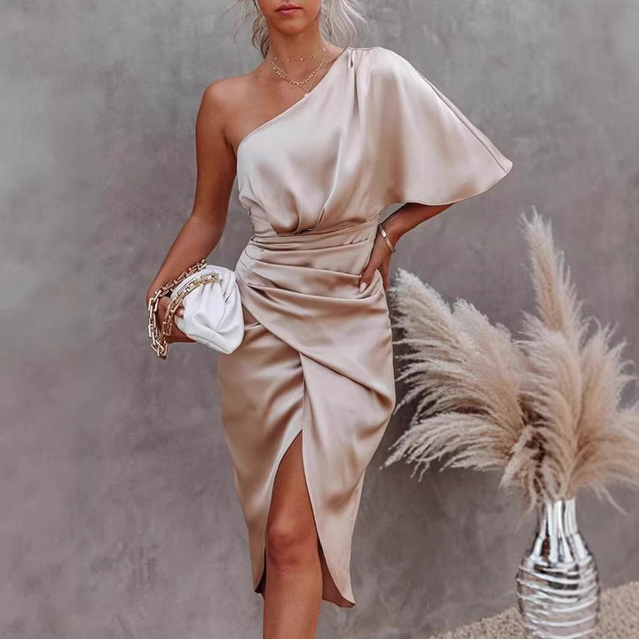 Damen Wickelkleid mit schulterfreiem Design und elegantem Drapierungseffekt Drune