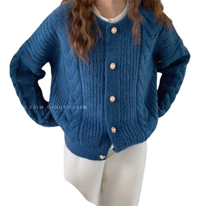 Damen Kuscheliger Strickcardigan mit Perlenknopfdetails und Zopfstruktur Drune