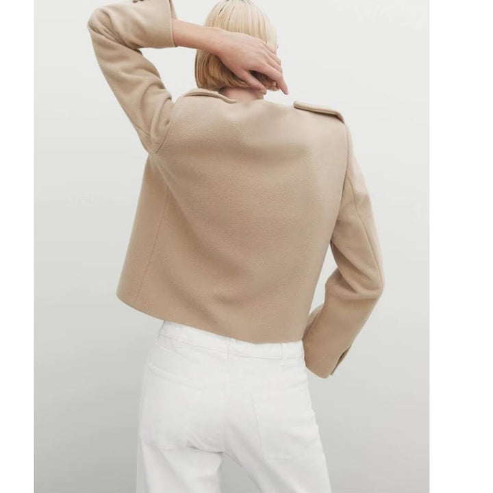 Damen Kurzjacke mit praktischen Taschen und eleganten Knopfdetails Drune