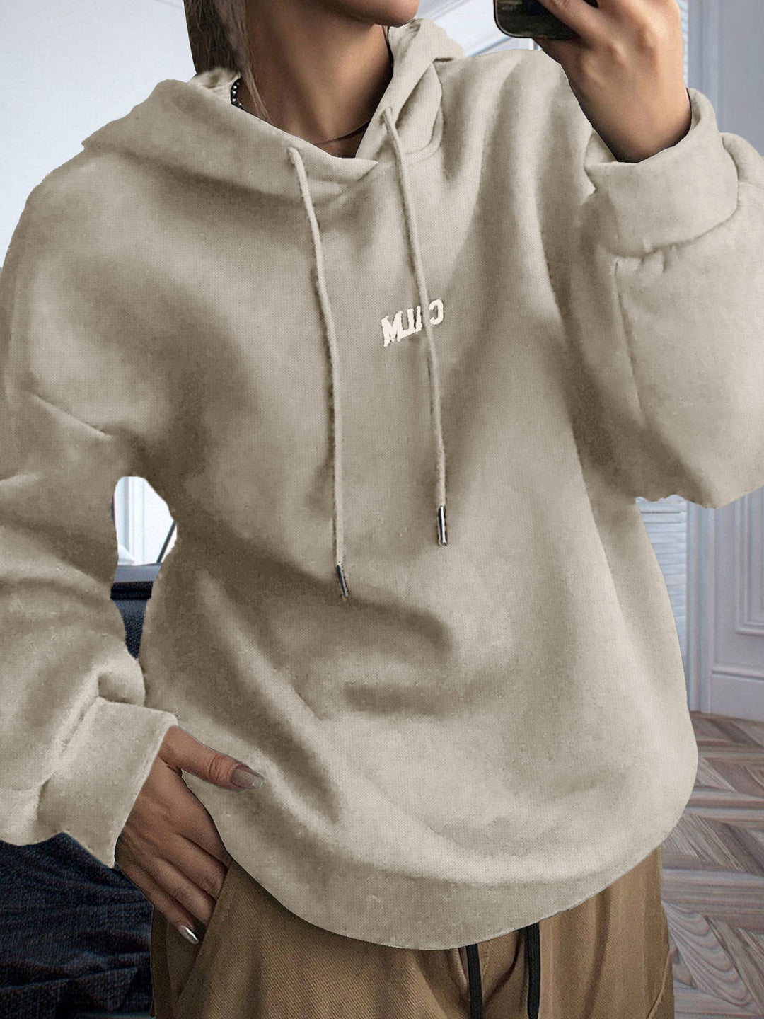 Damen Kapuzenpullover mit motivierendem Schriftzug und bequemer Passform Drune