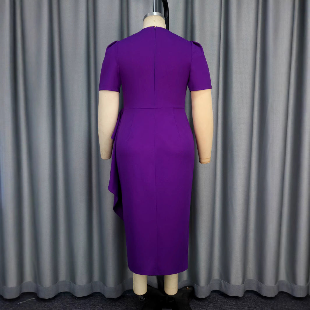 Damen Elegantes und figurschmeichelndes Kleid mit floralem Detail Drune