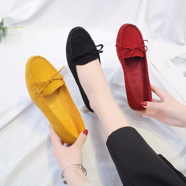 Damen Mokassins mit eleganter Ziernaht und weichem Veloursleder Drune