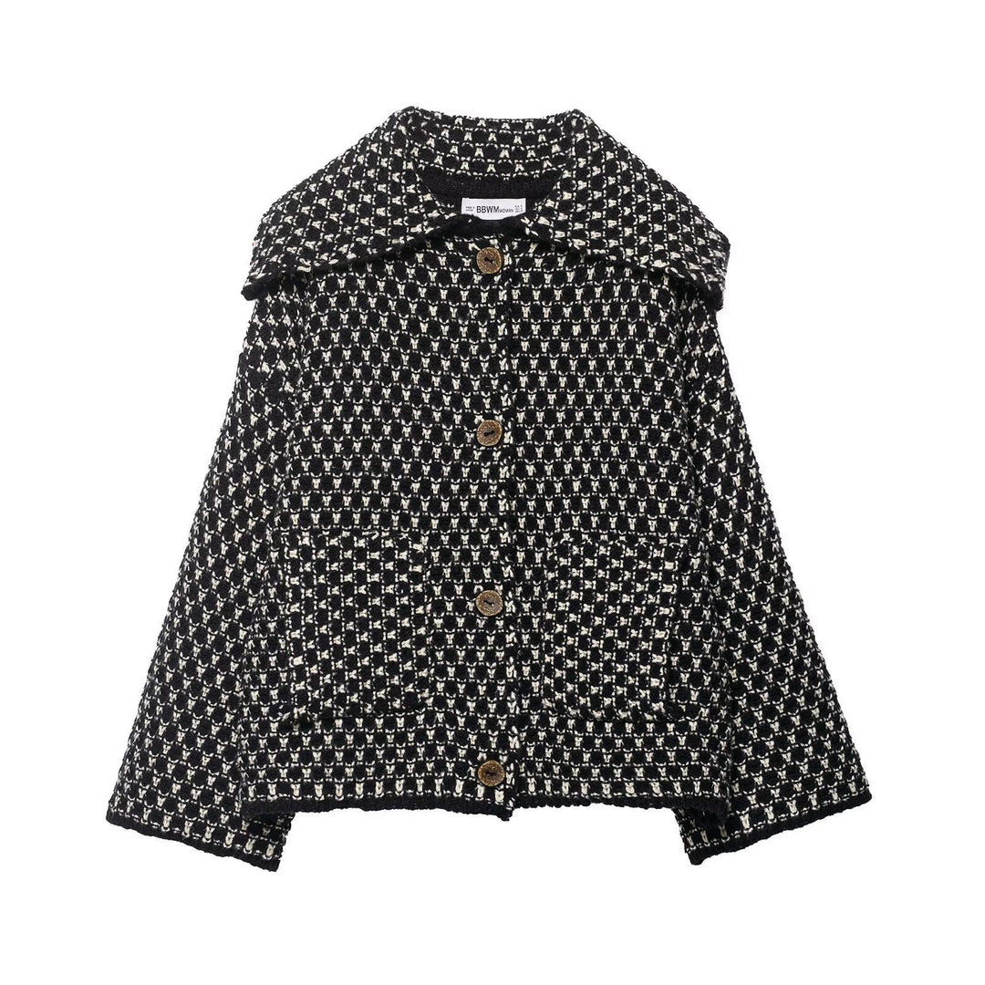 Damen nan kastige Bouclé-Tweedjacke mit großem Umlegekragen, aufgesetzten Taschen und dekorativen Holzknöpfen Drune