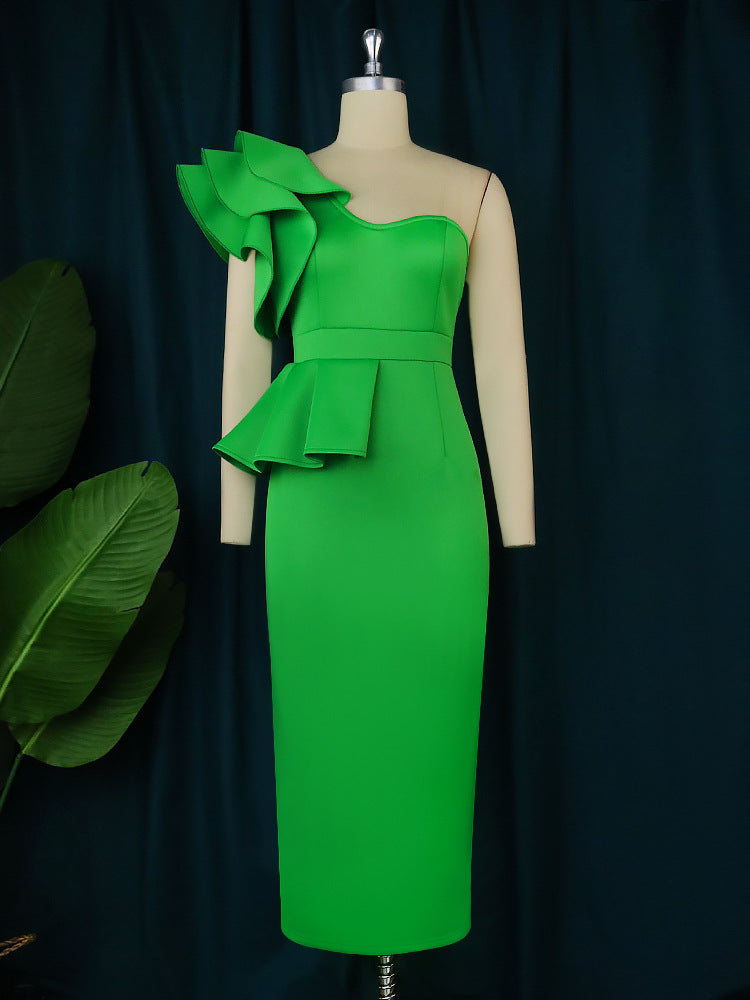 Damen Figurbetontes Kleid mit asymmetrischem Volant Drune