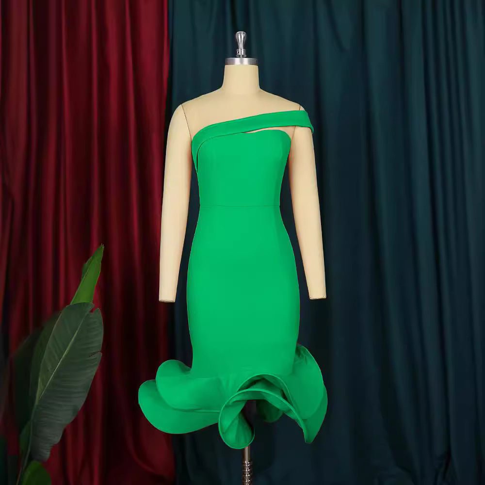 Damen elegantes Cocktailkleid mit asymmetrischem Ausschnitt und voluminösem Saum Drune