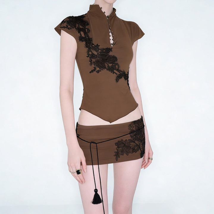Damen Elegantes Spitzenoberteil mit modischen Knopfdetails Drune