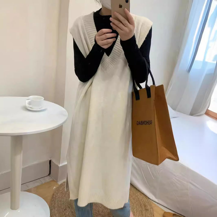 Damen Strickkleid mit elegantem V-Ausschnitt und seitlichem Schlitz Drune