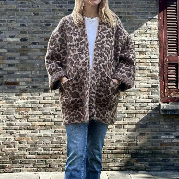 Damen Kuschelige Strickjacke im Leo-Design mit oversized Passform Drune