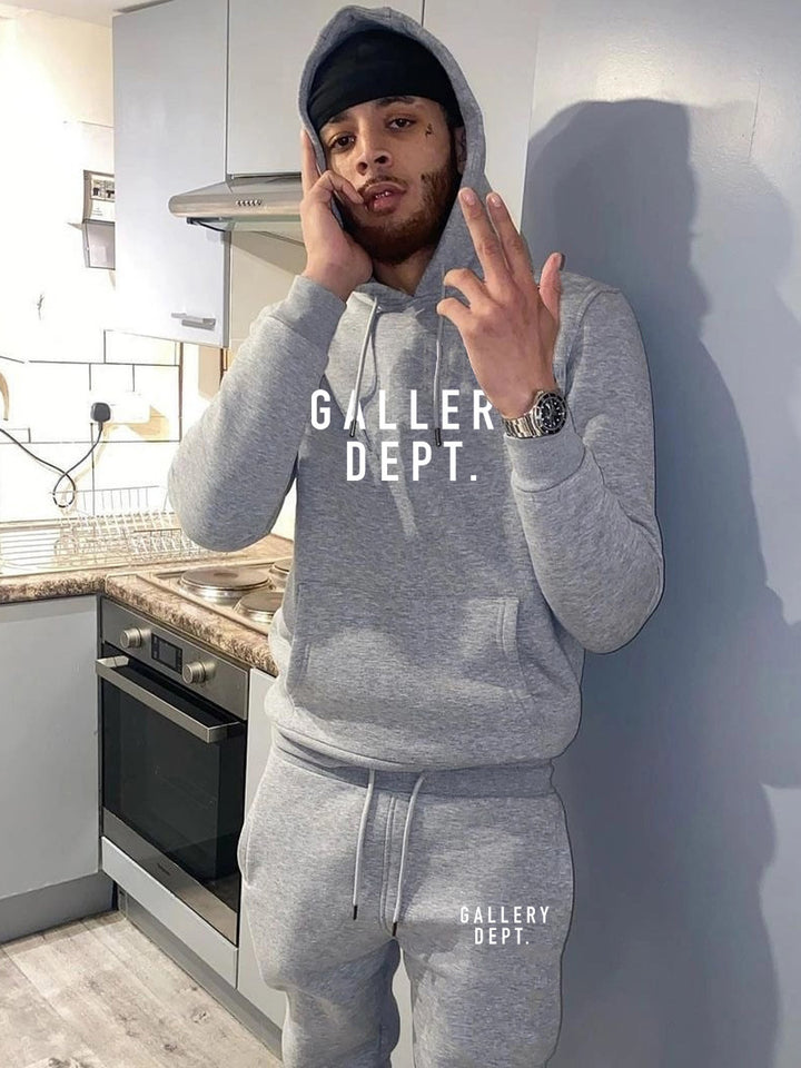 Herren Sweatshirt und Jogginghose Set mit modernem Logo Drune