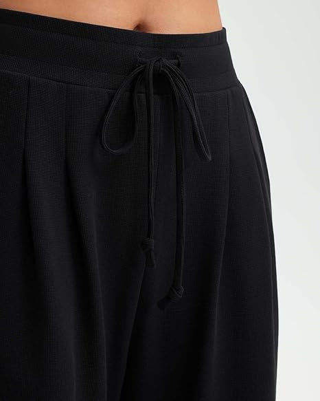 Damen weite Freizeithose mit Knopfdetails Drune