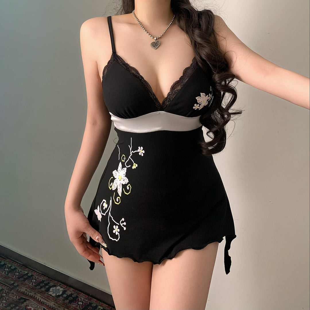 Damen Elegant verspieltes Nachthemd mit feinen Spitzenverzierungen Drune