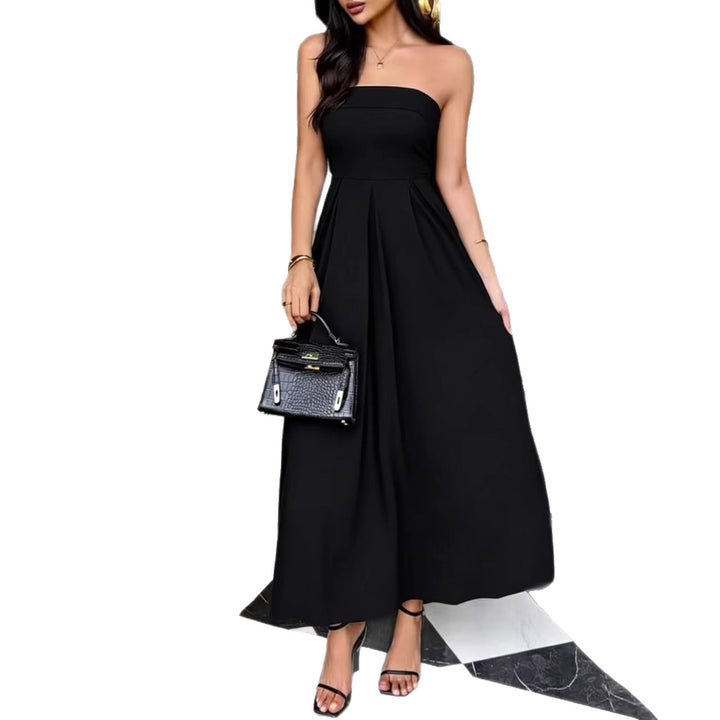 Damen Maxikleid mit schulterfreiem Schnitt und fließendem Satinmaterial Drune