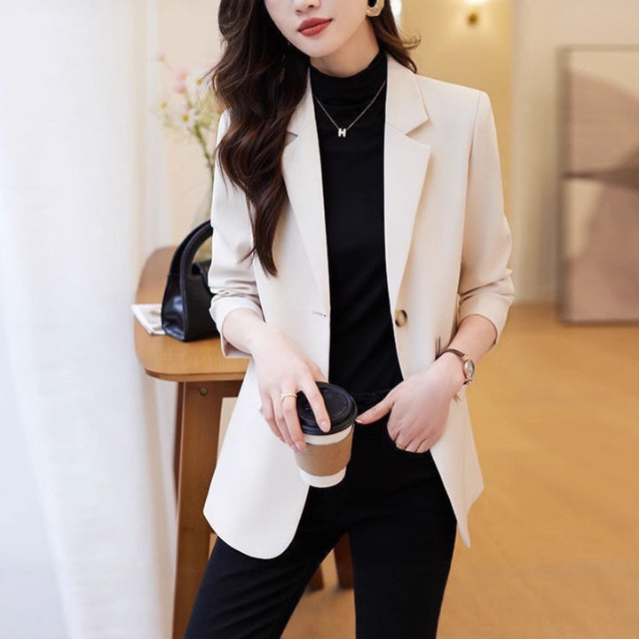 Damen eleganter Blazer mit strukturiertem Schnitt und zeitlosen Details Drune