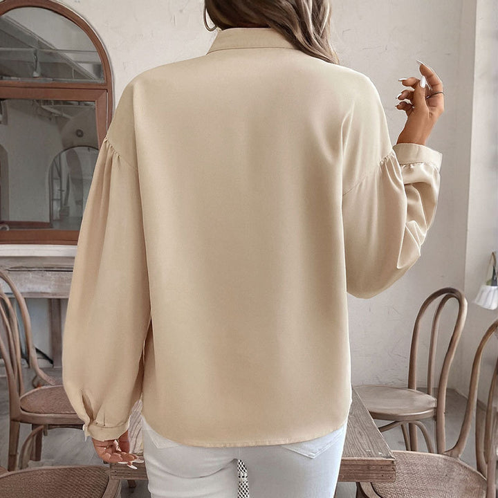 Damen Bluse mit elegantem besticktem Ausschnitt Drune