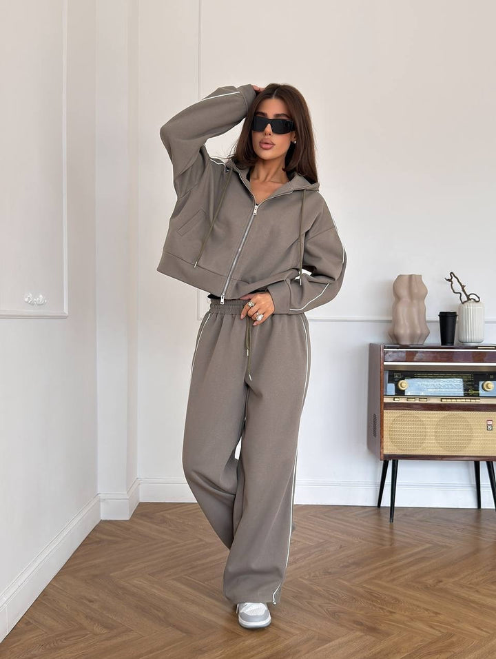 Damen lässiger Kapuzenpullover und Jogginghose Set mit seitlichen Kontraststreifen Drune