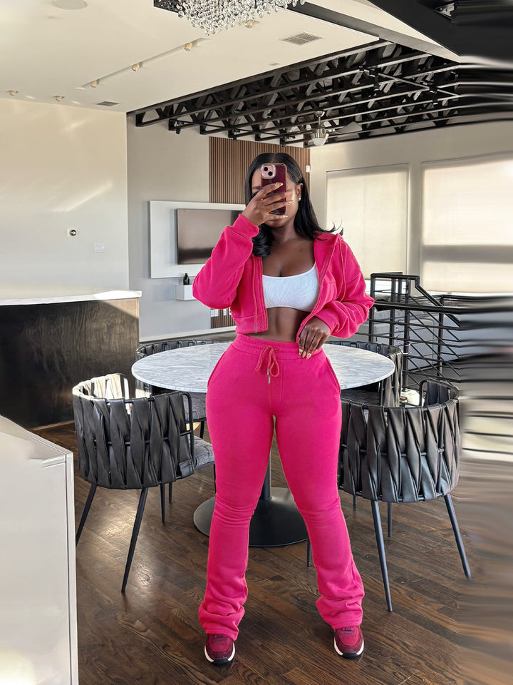 Damen nan kurz geschnittenes Zip-Hoodie und Highwaist-Jogginghose-Set mit Kordelzug und leicht gerafften Knöchelabschlüssen Drune