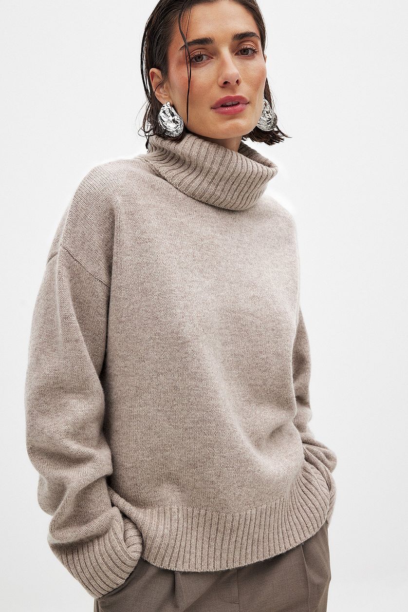 Damen lässiger Rollkragenpullover aus feinem Strickmaterial Drune