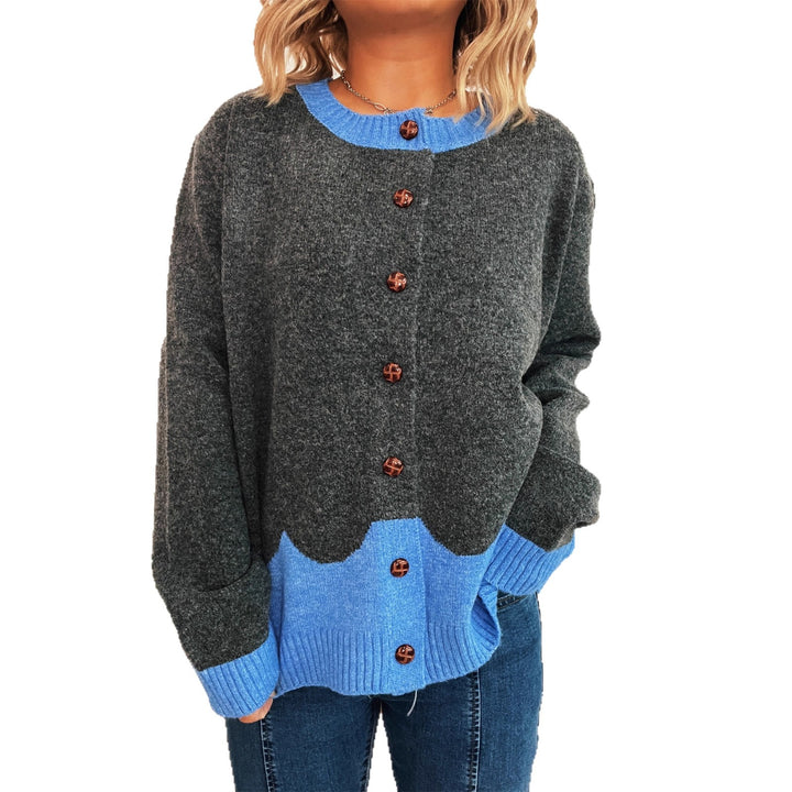 Damen kuschelige Strickjacke mit kontrastierenden Bündchen und Knopfdetails Drune