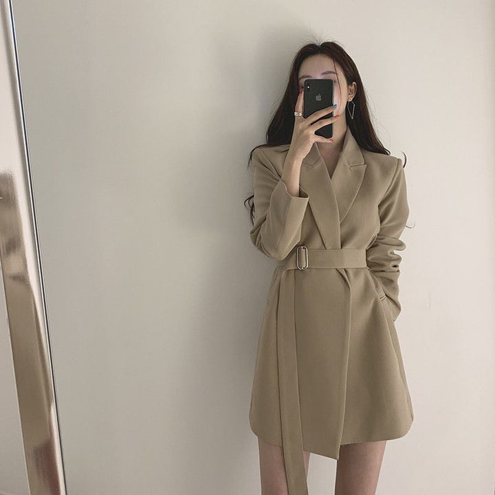 Damen Blazer-Kleid mit tailliertem Schnitt und Gürtel Drune