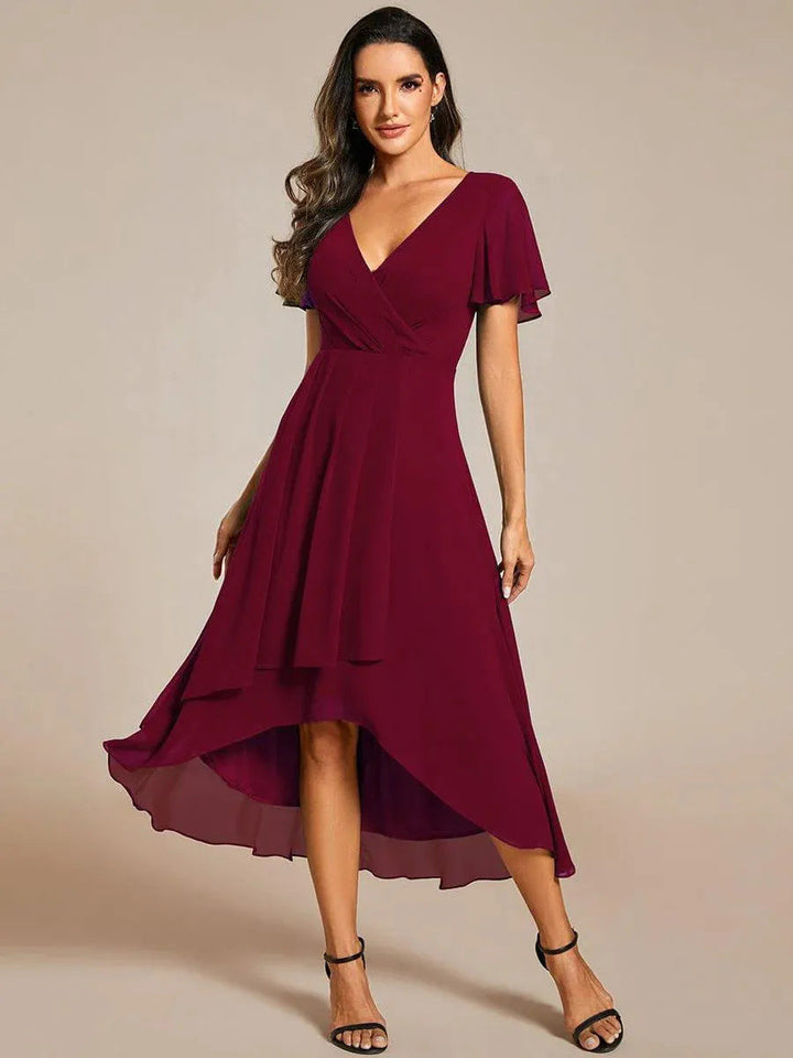 Damen elegantes Midikleid mit fließendem Stoff und asymmetrischen Ärmeln Drune