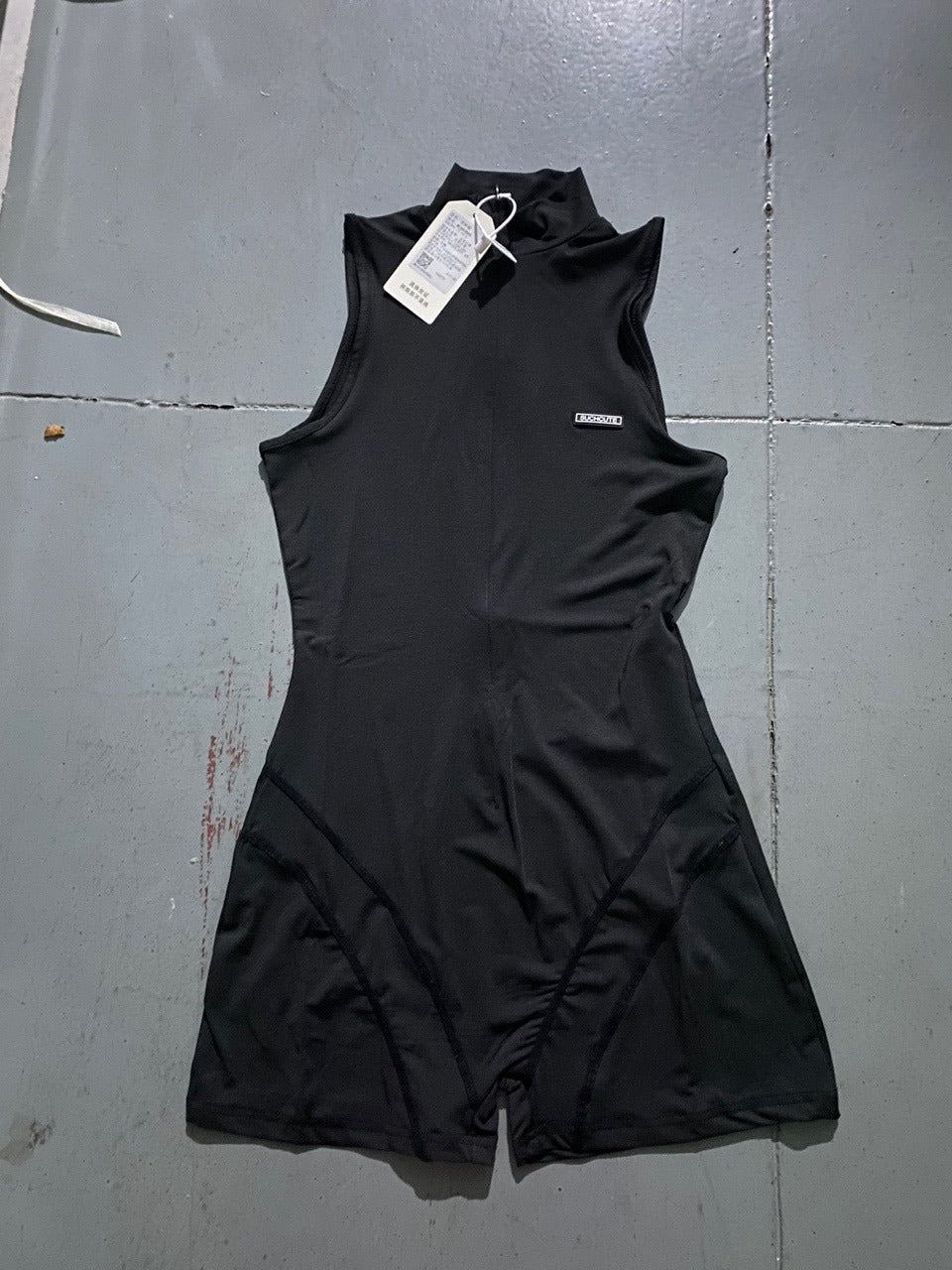 Damen Sportlicher Einteiler mit stehendem Kragen und figurbetonendem Design Drune