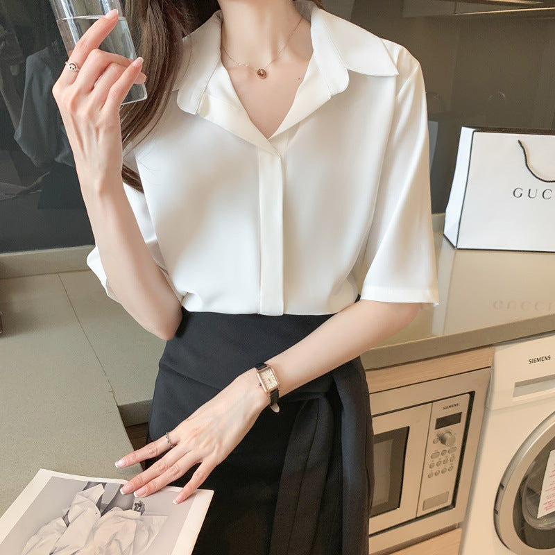 Damen Bluse mit modernem Kragen und kurzen Ärmeln Drune