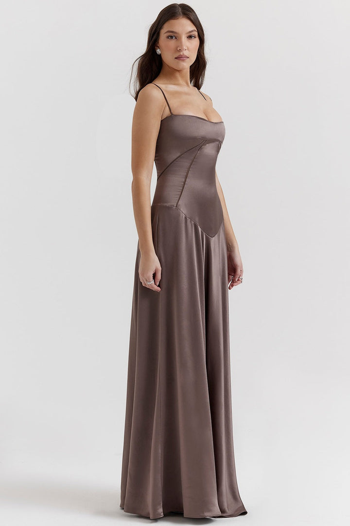 Drune | Abendkleid Satin Glanz Spaghetti Träger Rückenfrei Schmaler Schnitt Elegantes Kleid
