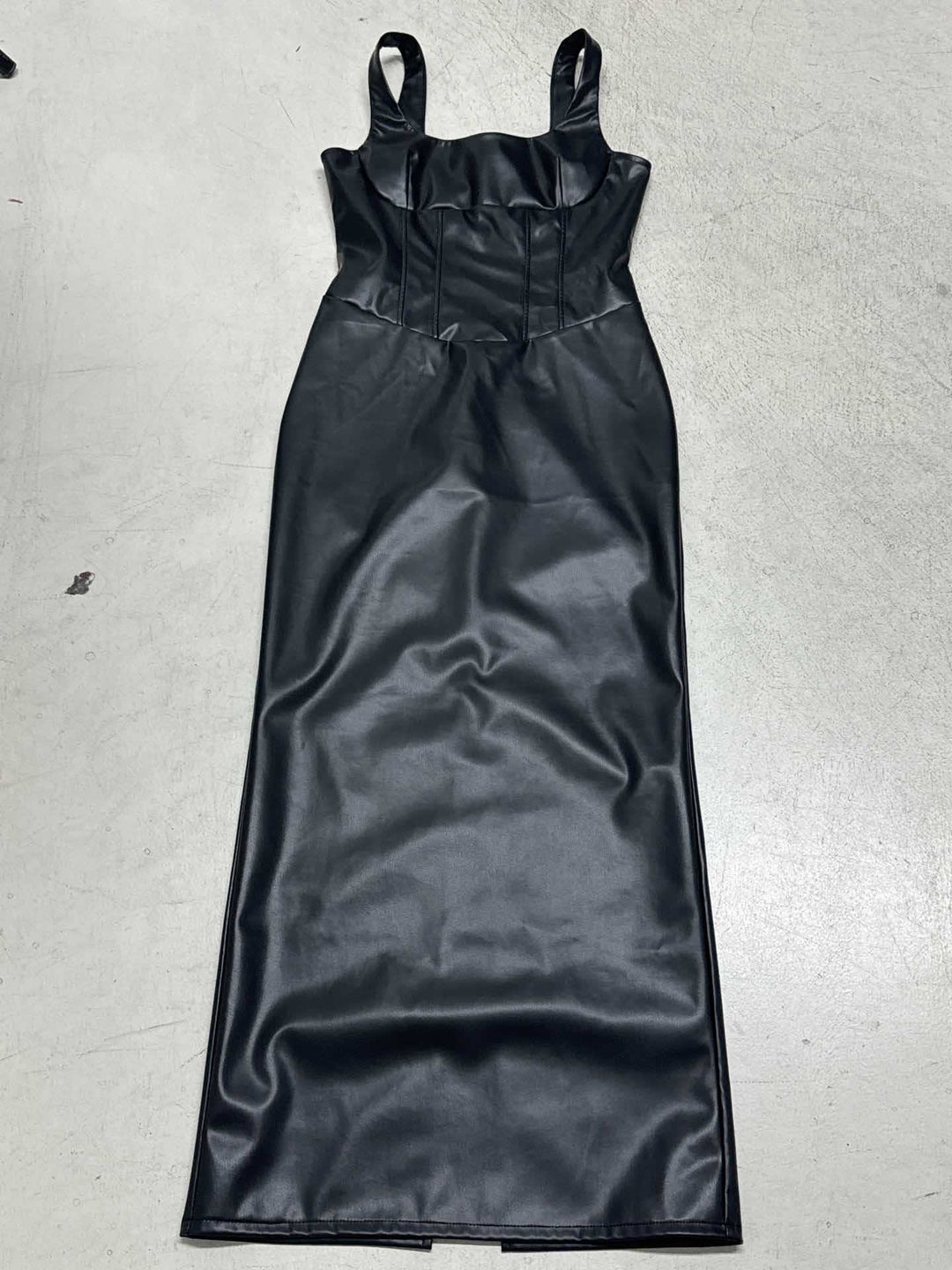 Damen elegantes Maxikleid mit schmalem Schnitt und verführerischen Cut-Outs Drune