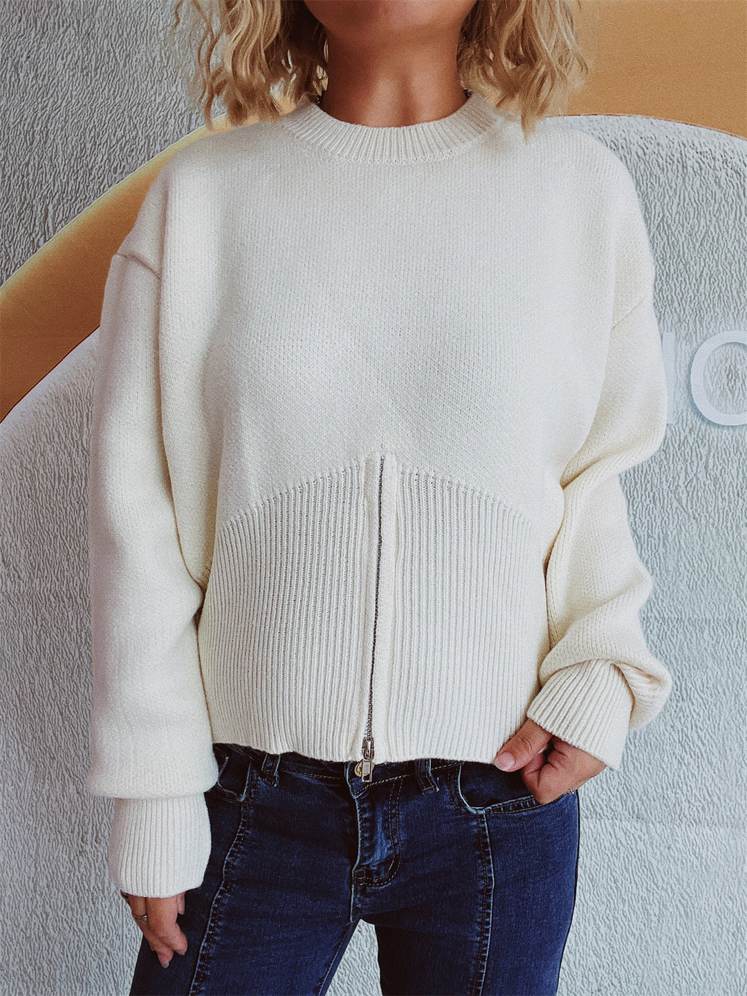 Damen modischer Pullover mit strukturiertem Reißverschluss und lockerer Passform Drune