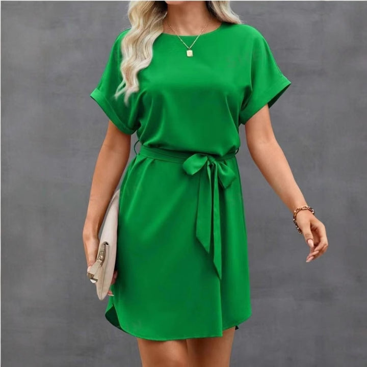 Damen Kurzarm Kleid mit Taillengürtel und lässigem Schnitt Drune