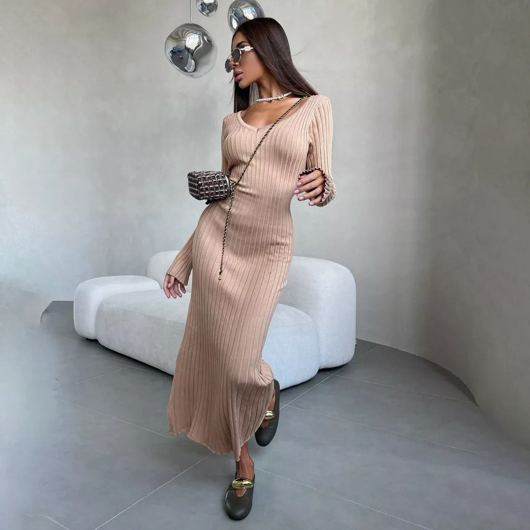 Damen Maxikleid mit raffiniertem Rippenstrick und schulterfreiem Design Drune