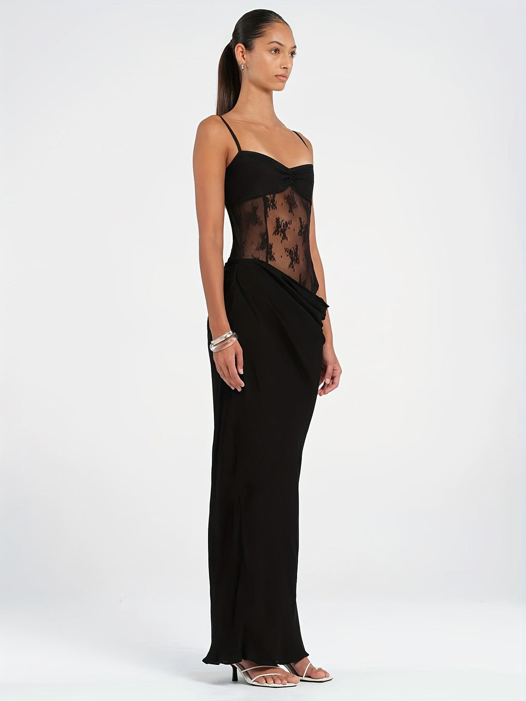 Damen Elegantes Maxikleid mit transparenten Spitzendetails und figurbetontem Schnitt Drune