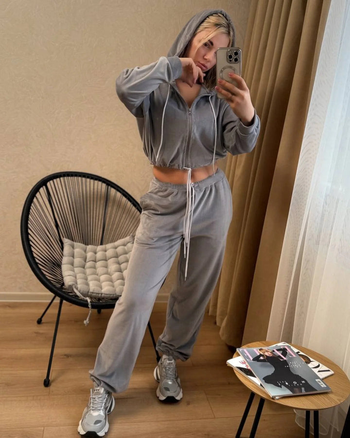 Damen Cropped Velours Freizeitanzug mit Kapuze Drune