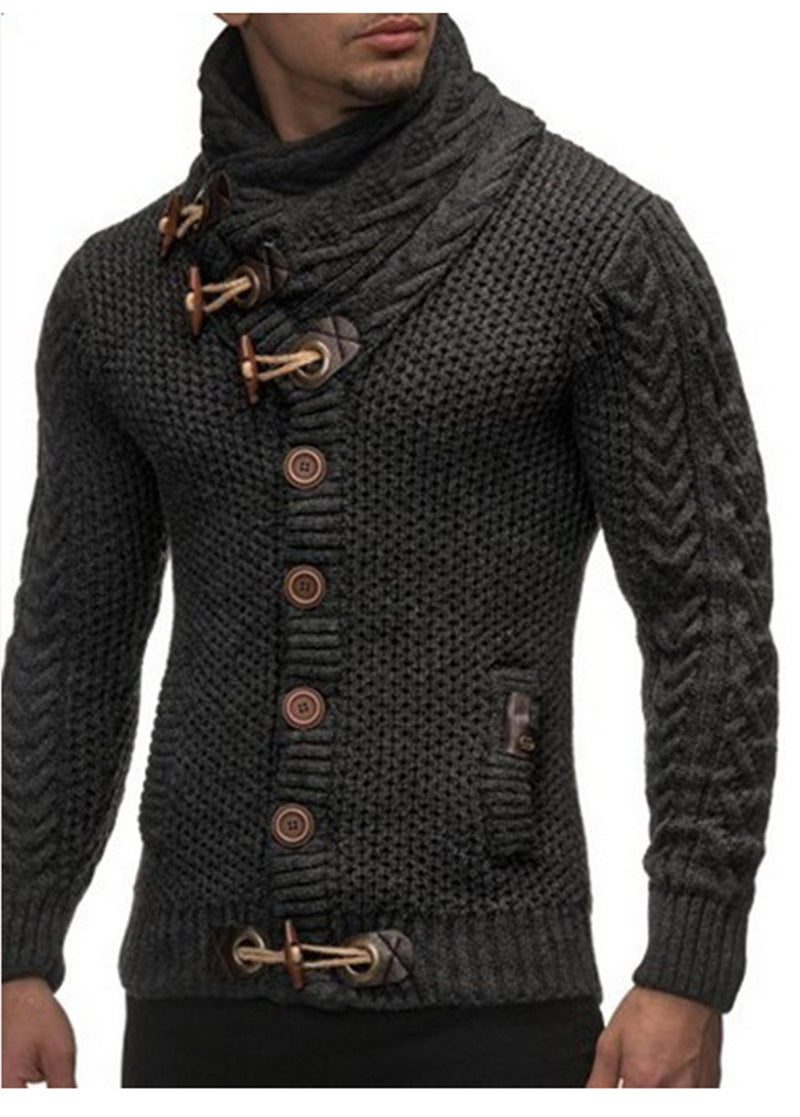 Herren nan grobgestrickter Cardigan mit Schalkragen, Knebelverschlüssen und Zopfmusterärmeln Drune