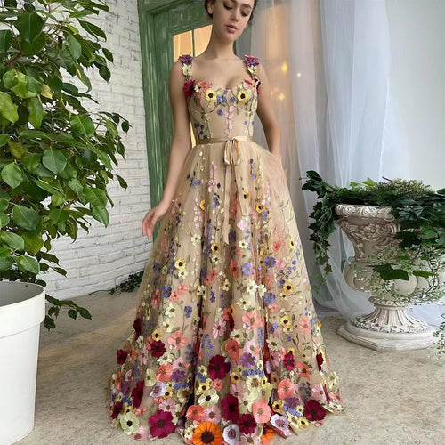 Damen Tüllkleid mit floralen Stickereien und elegantem Taillengürtel Drune