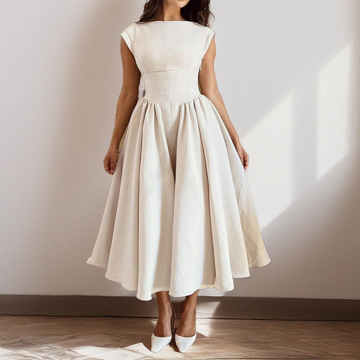 Damen Abendkleid mit elegantem Schnitt und schwingendem Rock Drune