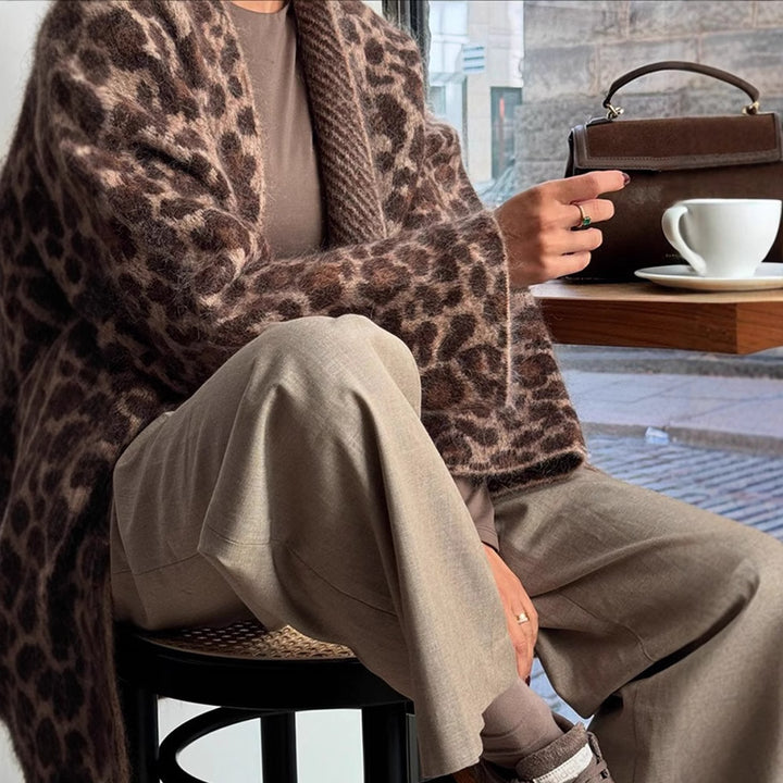 Damen kuschelige Leopardenjacke aus hochwertigem Material Drune