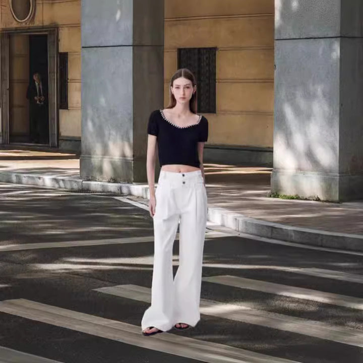 Damen Modisches Crop-Top mit elegantem Rundhalsausschnitt und dekorativen Knopfdetails Drune