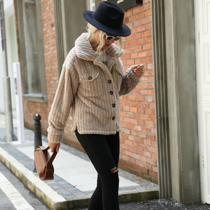 Damen Plüschjacke mit strukturiertem Fleece und modernen Knopfdetails Drune