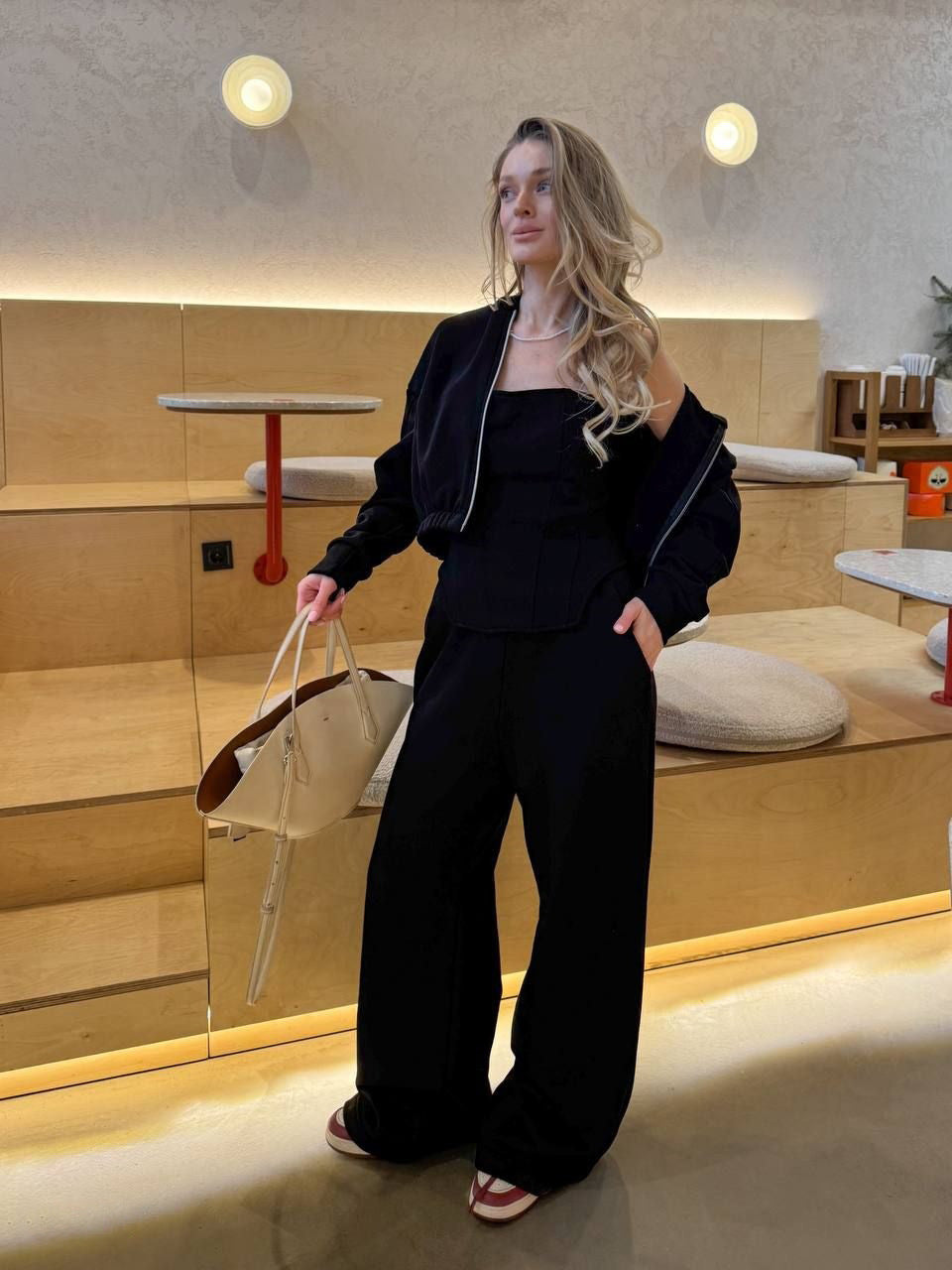 Damen modisches Loungewear-Set mit schicker corsage und lässigem Hoodie Drune