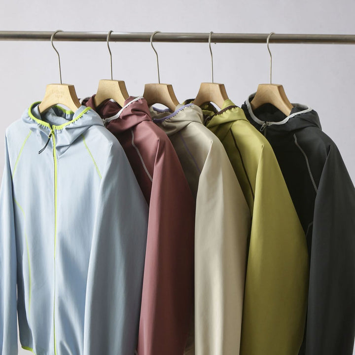 Damen leichte Windjacke mit innovativem Kapuzendesign Drune
