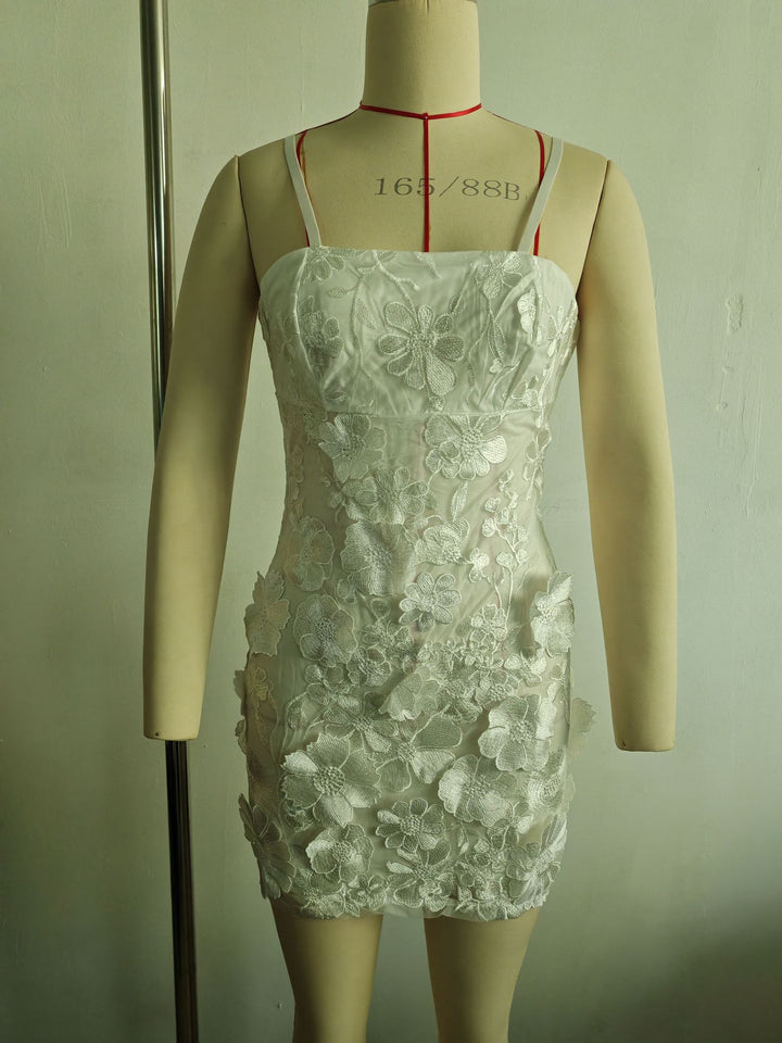 Damen Elegantes Cocktailkleid mit zarter Blumenstickerei Drune