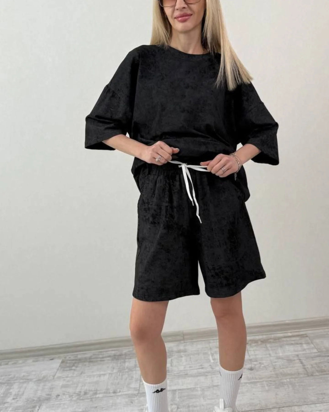 Damen lässiges Kurzarm-Set aus weichem Material mit bequemen Shorts Drune