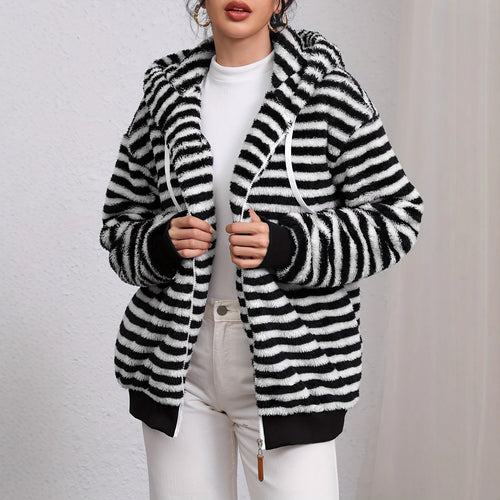 Damen Flauschige Strickjacke mit kontrastierenden Streifen Drune