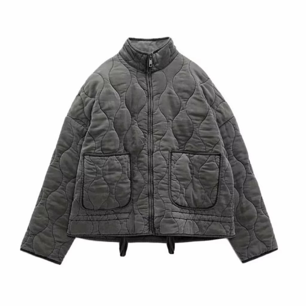 Herren nan gesteppte Übergangsjacke mit Stehkragen, zwei aufgesetzten Rundtaschen und Kordelzugsaum Drune